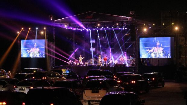 drive-in concert