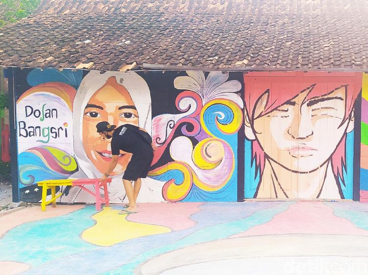 Kampung Pelangi Blora yang Hasilkan Puluhan Juta Tiap Bulan