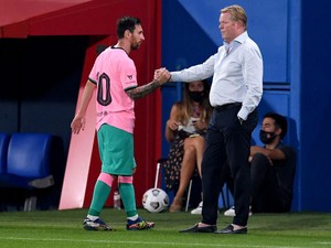 Koeman Balas Komentar Setien Terkait Messi
