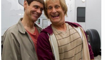 Begini tampang lawak dua bek MU, Harry Maguire dan Victor Lindelof usai pertandingan. Foto: istimewa