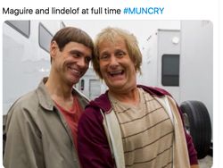 Meme Lawak David de Gea dan Para Bek MU