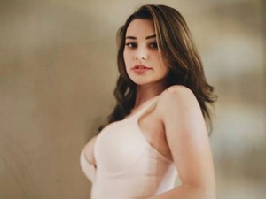 Jerinx Dipenjara, Nora Alexandra Sebut Pernikahannya Jadi Babak Belur