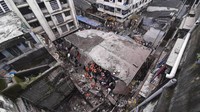 Dilansir dari Associated Press, Senin (21/9/2020), bangunan runtuh itu seharusnya sedang dalam proses renovasi. AP Photo/Praful Gangurde.