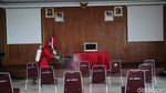 Kantor Kecamatan Kelapa Gading Disemprot Disinfektan
