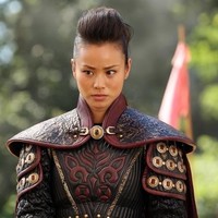 Dalam serial yang mengangkat versi lain dari cerita-cerita Disney, Mulan yang dimainkan Jamie Chung digambarkan sebagai LGBT. Foto: ABC