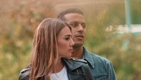 Julia Vigas dan Thiago Alcantara menikah pada 2015. Foto: Instagram Julia Vigas