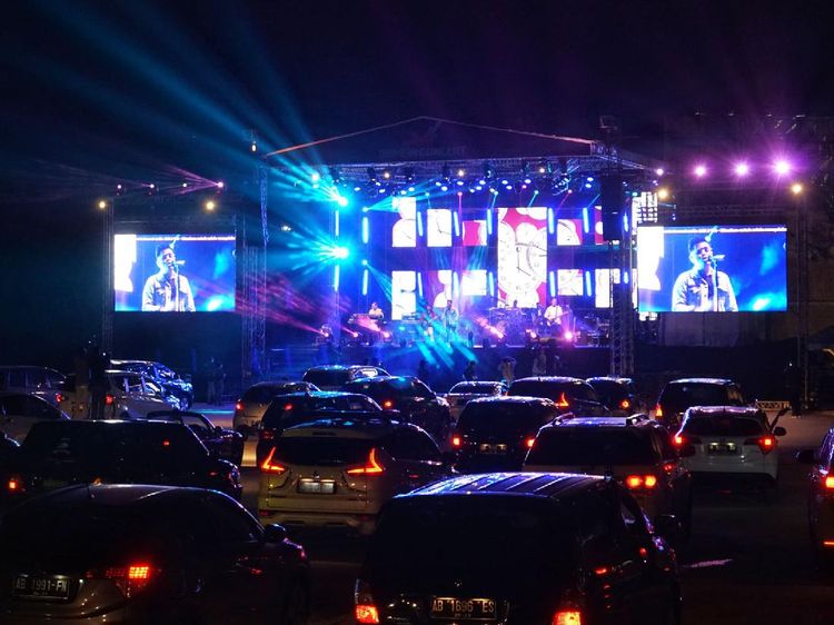 Keseruan Konser Drive-In Perdana di Yogyakarta