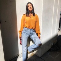 Kourtney Kardashian adalah anak tertua dari keluarga Kardashian-Jenner. Meski paling tua, namun penampilan Kourtney tak kalah dari adik-adiknya. Inilah penampilan awet muda Kourtney Kardashian di usia 41.  Foto: Instagram
