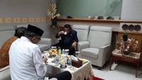 Meski begitu kondisi fisik Fachrul Razi dalam keadaan baik-baik. Kini Fachrul Razi tengah melakukan isolasi mandiri. Foto: Instagram @fachrulrazi__official