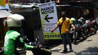  Setiap harinya, di lokasi tersebut terdapat ribuan sepeda motor yang terparkir di area publik sehingga menyebabkan kemacetan. Soul Parking menawarkan sebuah terobosan solusi parkir pintar guna meminimalkan parkir ilegal dan kemacetan lalu lintas di Indonesia.