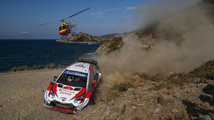 Reli Dunia (WRC) FIA Turki MARMARIS, TURKEY - SEPTEMBER 19: Kalle Rovanpera of Finland and Jonne Halttunen of Finland compete with their Toyota Gazoo Racing WRT Toyota Yaris WRC during Day One of the FIA World Rally Championship Turkey on September 19, 2020 in MARMARIS, Turkey. (Photo by Massimo Bettiol/Getty Images)