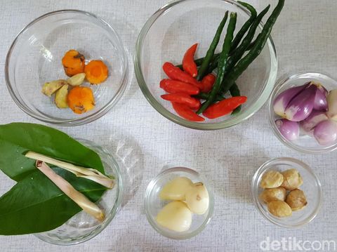 Resep Pesmol Ikan Kuwe