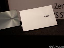 Penampakan Duo ZenBook Anyar, Tampil Stylish Berbodi Tipis