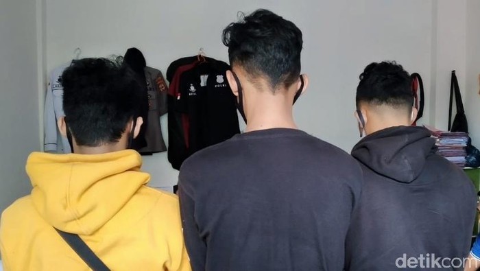 3 Tersangka pemerkosa mahasiswi secara bergiliran di Makassar (Hermawan-detikcom).