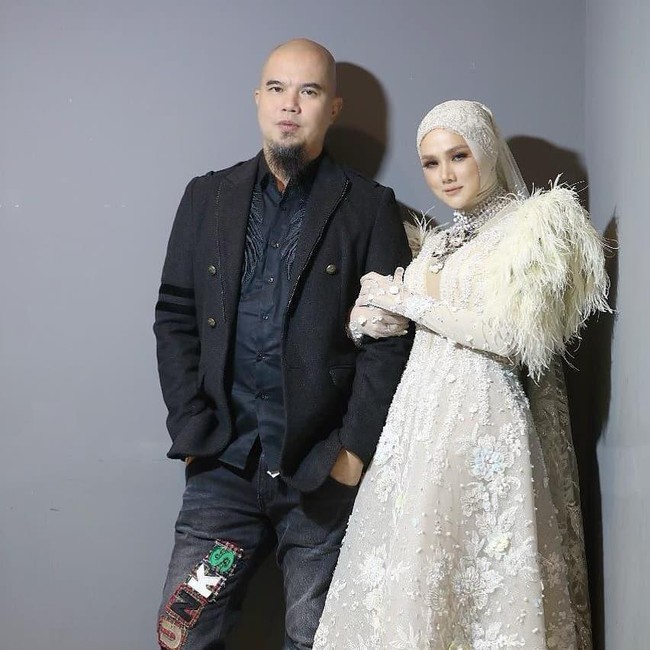 Foto Kompak Ahmad Dhani dan Mulan Jameela, Ternyata Sempat Ingin Cerai