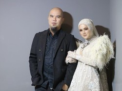 Foto Kompak Ahmad Dhani dan Mulan Jameela, Ternyata Sempat Ingin Cerai