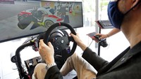 BMW Indonesia melakukan kerja sama dengan penyelenggara kejuaraan balap simulator yang telah mendapat pengakuan Komisi E-Motorsport dari Ikatan Motor Indonesia. Foto: dok. BMW Indonesia