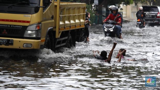 Banjir Jakarta (CNBC Indonesia/Tri Susilo)