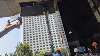 Diketahui, gedung tersebut efektif digunakan sejak Februari 2017.