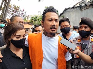 Pinangki Jadi Contoh, Jerinx Kembali Minta Sidangnya Digelar Offline