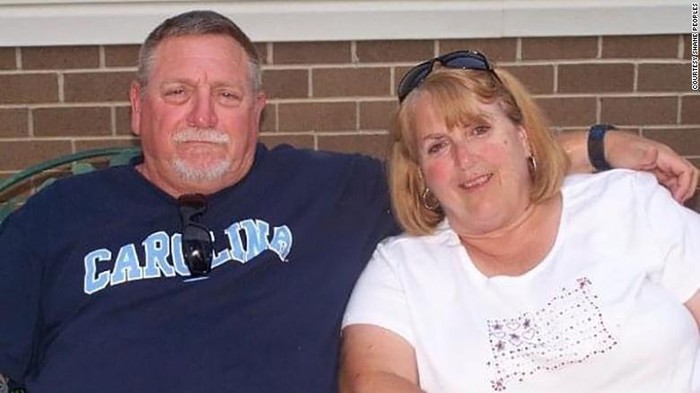 Johnny and Darlene Peoples have three children and nine gradchildren. (Courtesy Shane Peoples via CNN)