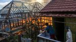 Penampakan Si Jago Merah Lalap Permukiman di Palembang