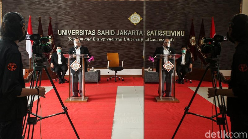 Pandemi COVID-19 membuat Universitas Sahid harus menggelar orientasi mahasiswa baru secara daring, Selasa (22/9/2020). Hal itu dilakukan untuk mencegah penyebaran COVID-19.