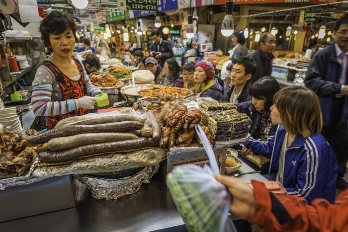 Kuliner di Pasar Gwangjang Korea
