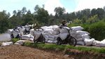 Meraup Rezeki Lewat Ojek Pertanian di Gunung Sindoro