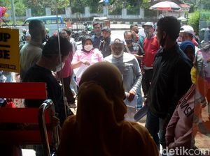 Hore... BLT Dana Desa di Bogor Cair