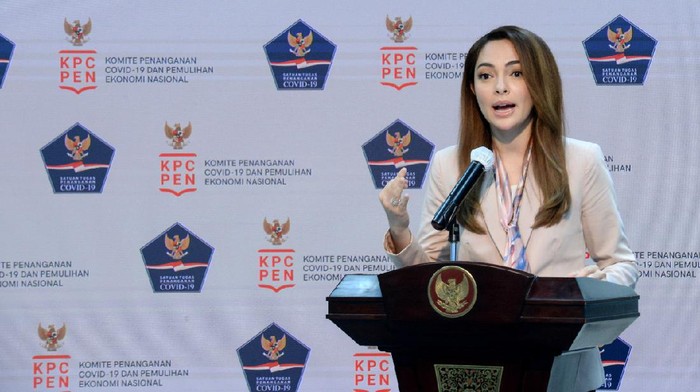 Reisa Broto Asmoro Dokter Reisa memberi keterangan soal covid-19, Senin (21/9) / Foto:
Kris - Biro Setpres