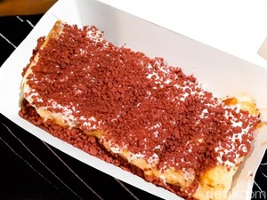 Laris Diantre! Roti Bakar Agus Robaba 3 Jam Ludes 300 Porsi!