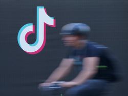 Begini Kesepakatan Trump Buat Restui TikTok di AS