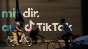 Semua teknologi TikTok akan dimiliki TikTok Global, serta mematuhi ketentuan dan regulasi tentang privasi data di AS. (Sean Gallup/Getty Images)