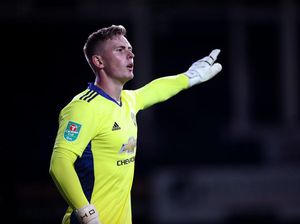 Henderson Tinggalkan MU Saja, Sulit Geser De Gea
