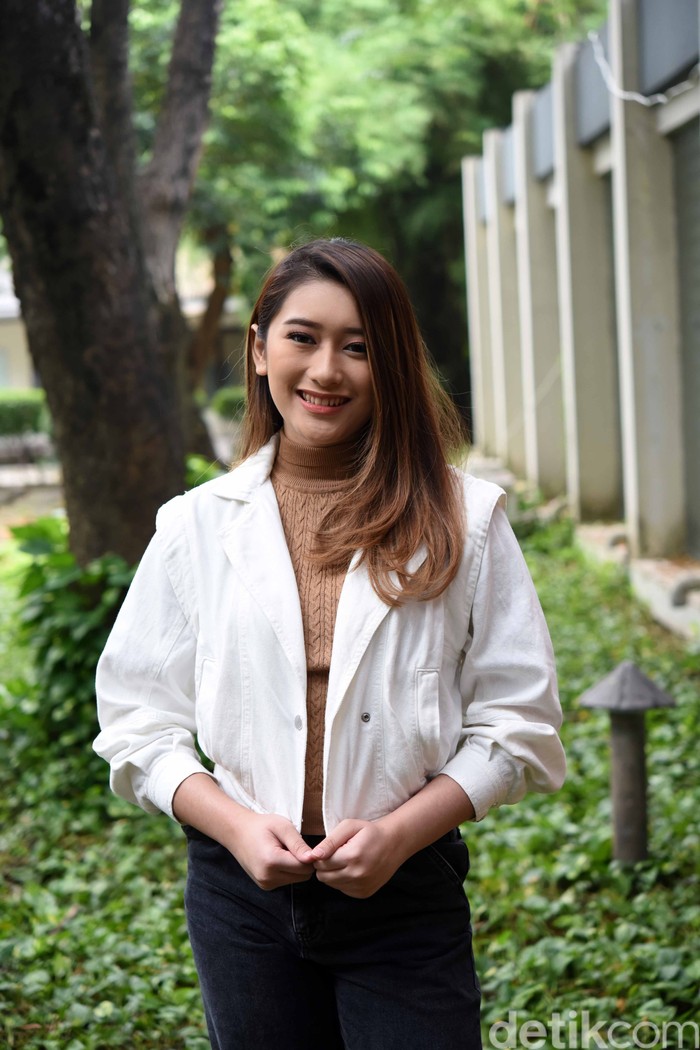 Amanda Caesa Amanda Caesa saat ditemui di kawasan Kuningan.