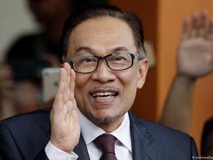 Video Anwar Ibrahim Sebut Pemerintahan PM Muhyiddin Telah Jatuh