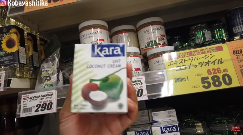 Bukti Produk Indonesia Jadi Incaran di Luar NegeriProduk makanan Indonesia cenderung sulit ditemukan ketika di luar negeri. Tapi di Korea Selatan hingga Arab, kamu bisa menemukan produk Indonesia dengan mudah.