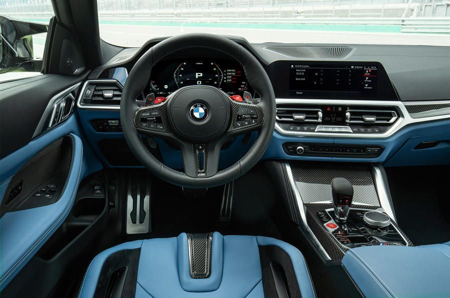 BMW M3 Sedan dan M4 Coupe terbaru 2020