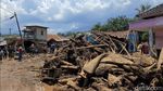 Gelondongan Kayu Besar di Lokasi Banjir Bandang Cicurug, Darimana?
