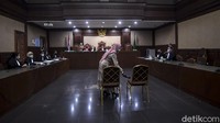 Jaksa mengungkapkan adanya action plan yang disusun Pinangki Sirna Malasari untuk Djoko Tjandra. Action plan itu memuat 10 rencana aksi agar Djoko Tjandra mendapatkan fatwa dari Mahkamah Agung untuk lolos dari jerat pidana.