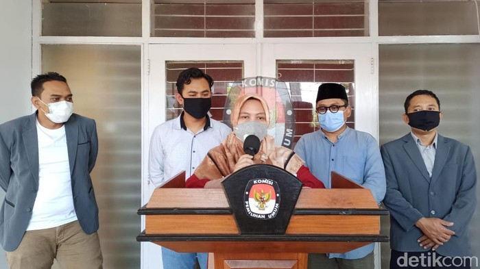 Pasangan Ipuk-Sugirah ditetapkan KPU Banyuwangi dengan nomor 362/HK.03.1-Kpt/3510/KPU-Kab/IX/2020. Sedangkan pasangan Yusuf-Gus Riza ditetapkan KPU Banyuwangi dengan nomor 363/HK.03.1-Kpt/3510/KPU-Kab/IX/2020.