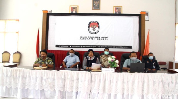 KPU Kendal membacakan penetapan paslon di Pilkada Kendal 2020, Rabu (23/9/2020).