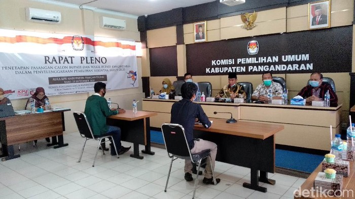 KPU menetapkan dua pasangan calon peserta Pilbup Pangandaran