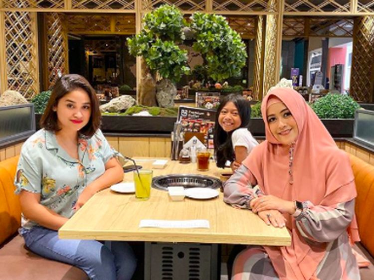 Meggy Wulandari Hobi Kulineran, Momen Ini Buktinya