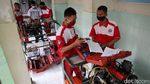 Melihat Penerapan Protokol Kesehatan di Kelas Praktik SMK