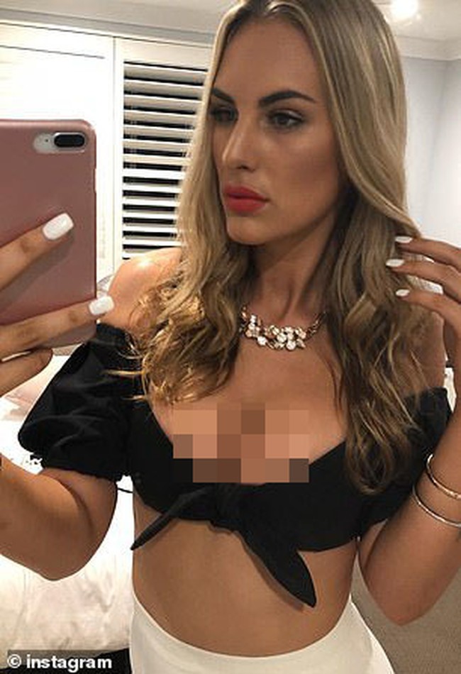 Monique sempat dipenjara pada 2018 karena kasus kriminal tersebut. Namun hukumannya ditangguhkan karena membayar uang jaminan. Namun sang selebgram kembali masuk penjara karena tidak menjalani wajib lapor.  Foto: Instagram