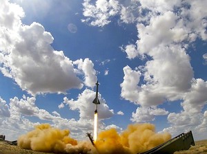 Satelit Misterius Rusia Pecah di Orbit Bumi, Nambah Sampah Antariksa