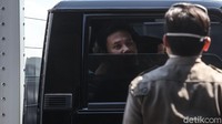 Razia masker tersebut salah satunya digelar di kawasan Pasar Pagi, Jakarta.