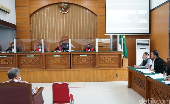 Vicky Prasetyo Vicky Prasetyo saat ditemui di persidangan di Pengadilan Negeri Jakarta Selatan.